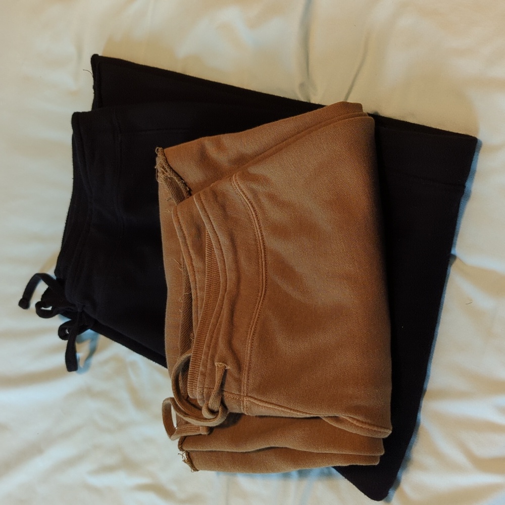 Two pair Sonoma Capri Sweatpants